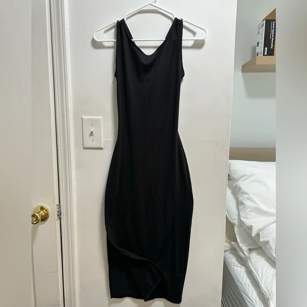 Two Body Con Dresses - Picture 3 of 4